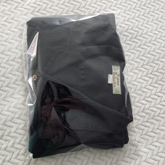 Tommy Bahama Silk Men Black Shirt - Picture 9 of 9